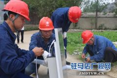 泌阳县：爱心路灯照亮村民幸福路