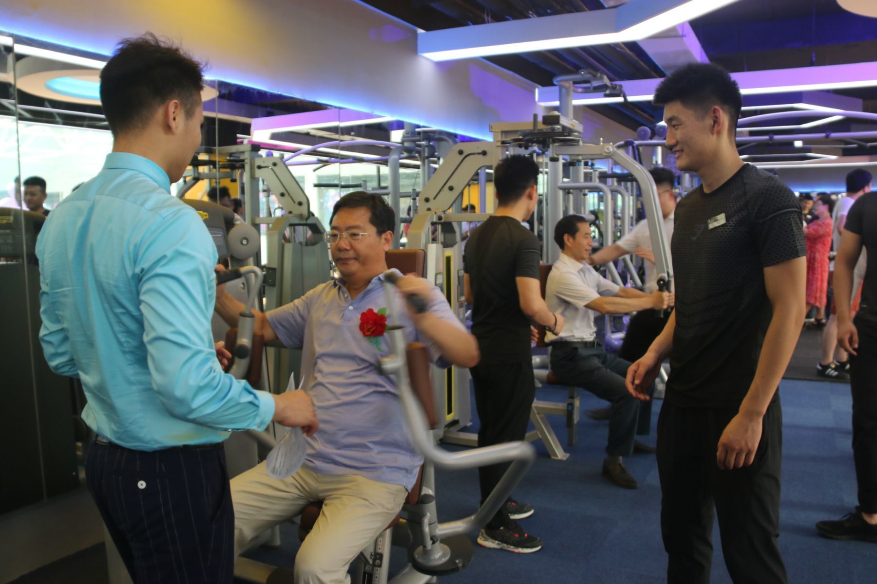 赛亚菲特健身新世纪店升级为驻马店群众游泳健身运动提供新的服务平台