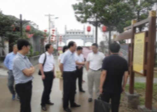 安阳市领导到驻马店参观考察城市建设工作