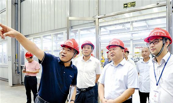 陈星实地调研重点城建和交通项目
