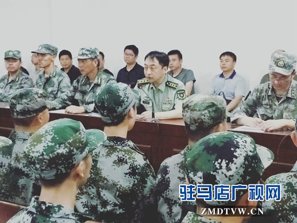 驻马店市驿城区400名预定新兵入营参加训练
