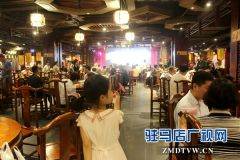 驻马店天中老街做好准备喜迎八方宾客