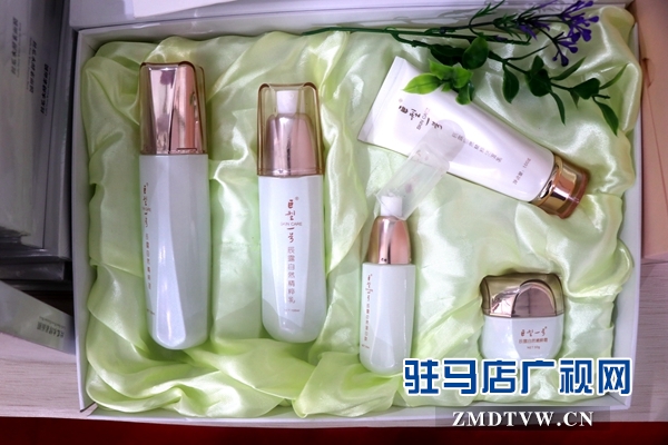 巨型一号辰露面膜斩获第二十一届中国农洽谈会优质奖