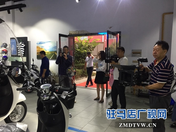 国内首部农村精准扶贫题材电视剧《扶贫办主任》在汝南实地采景