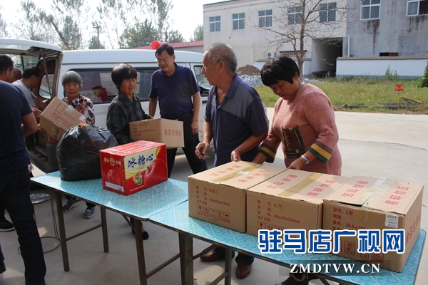 汝南古塔街道中秋佳节情系敬老院