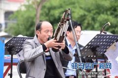 泌阳县开展曲剧进校园活动