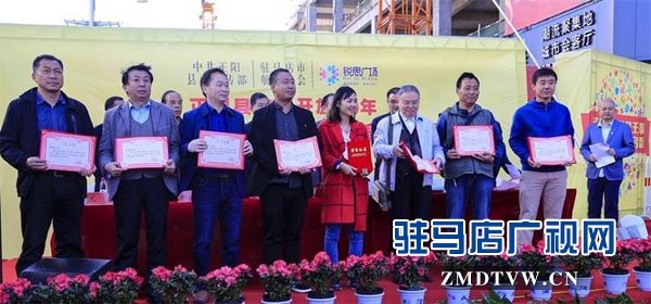 正阳县举行改革开放40年航拍（摄影）展