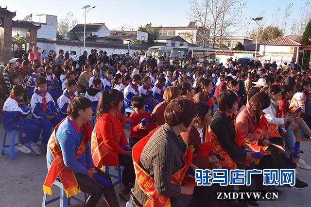 上蔡：“道德讲堂”激发群众内生动力