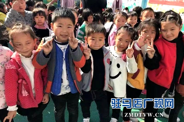 泌阳：健康扶贫义诊活动从幼儿开始