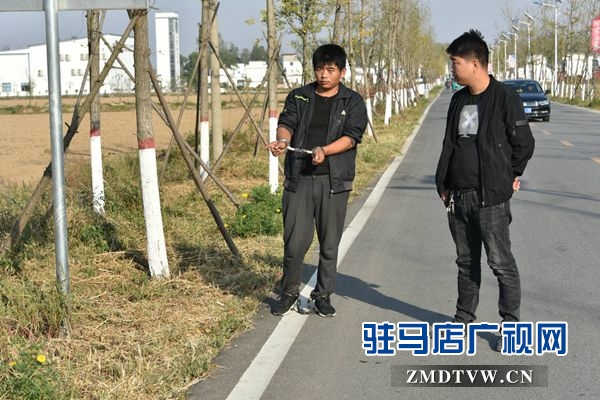 狗肉汤锅店老板夫妇白天卖狗肉，晚上用弩和毒镖盗狗