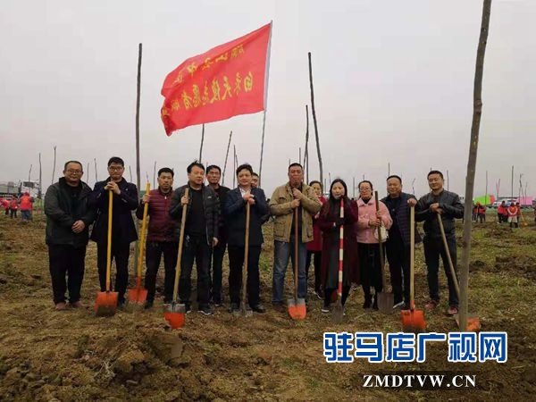确山卫计委积极开展冬季义务植树造林活动