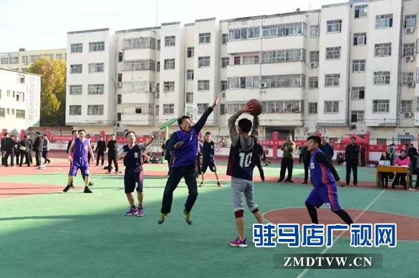 泌阳县举行 “扫黑除恶”全民参与篮球友谊赛