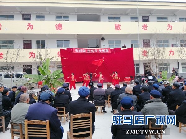驿城区诸市镇有一支农民公益宣传表演队