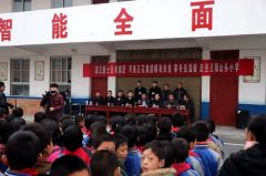  驻马店市青年商会爱心企业寒冬送温暖
