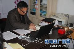 确山县南泉村出了个“养鸡书记”