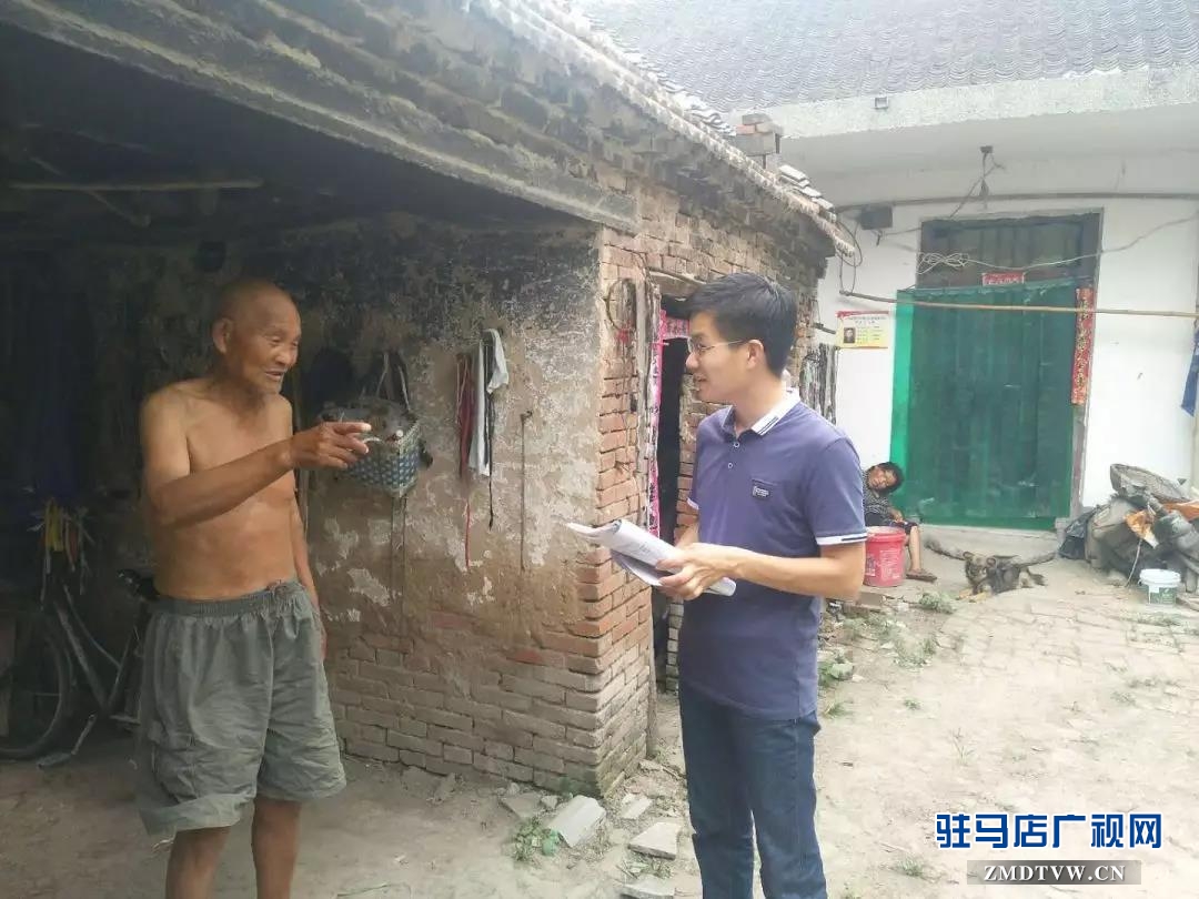 扶贫夫妻齐上阵 甘当群众“贴心人”