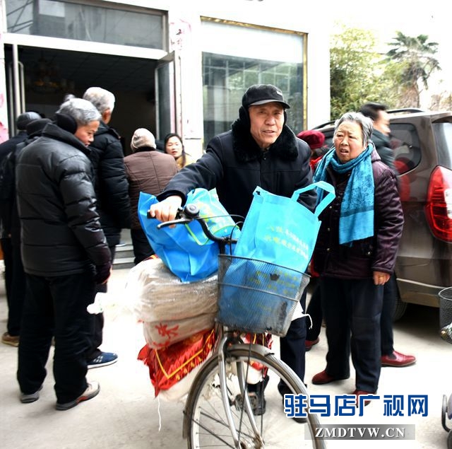 正阳建工集团公司：节日祝福送给离退休老同志