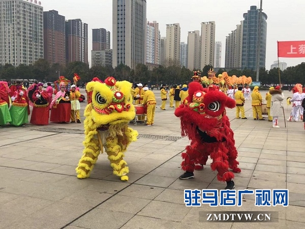 东高派出所陪您看驻马店市民间艺术展演