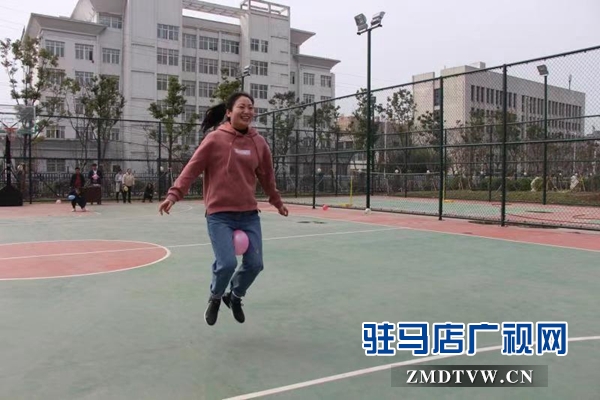 正阳县供电公司庆祝“三八”妇女节