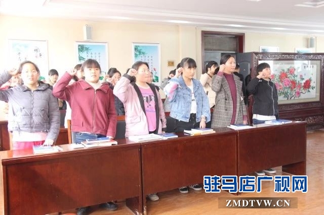 “晨曦计划”主题班会走进上蔡一高