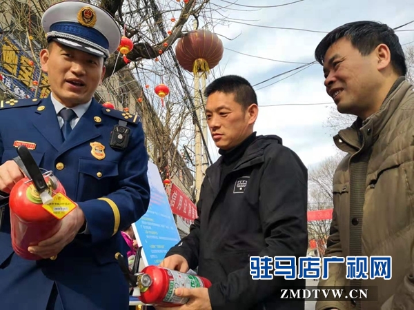 正阳县举办“3.15消费者权益日”宣传活动