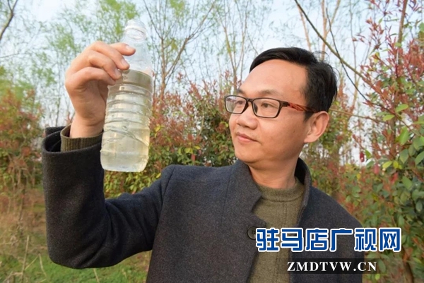   王文富 用脚印书写对美好家园的忠诚