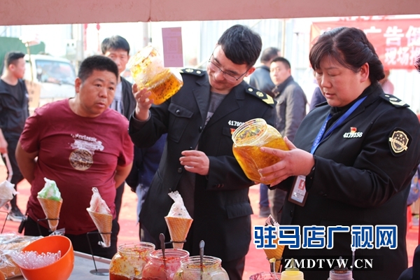 汝南县古塔食药所重拳整治美食节“美食”乱象 