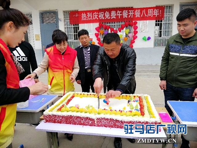 驻马店6000多名农村学生吃上“免费午餐”