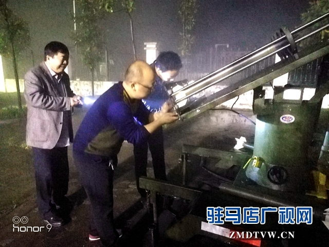 接上火箭发射导线.jpg