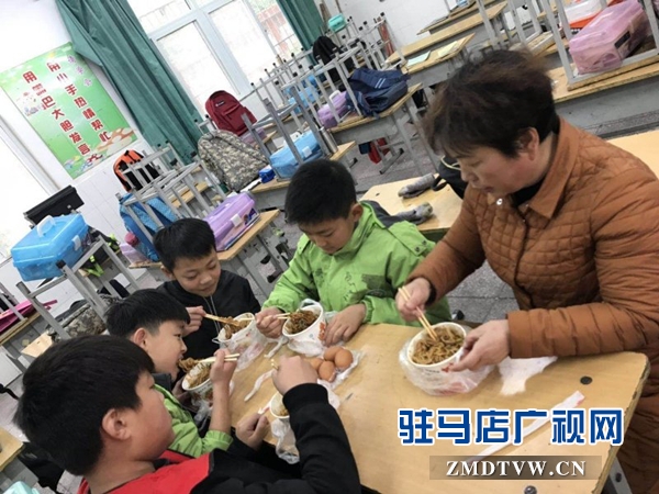 驻马店市第二十四小学师德师风建设结硕果