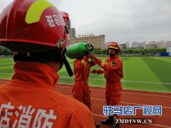 火警险情冲在前的丁腾龙