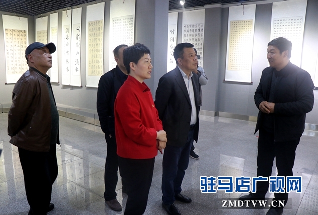驻马店市第六届青少年书法大赛优秀作品展开展