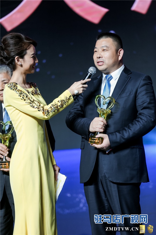  2019《中国慈善榜》榜单在北京隆重发布 朱新红荣获“十大年度慈善家”荣誉称号