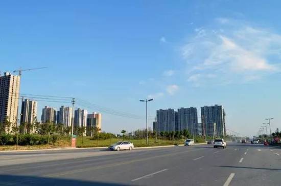 驻马店市区文明大道开源路至迅达路段升级改造