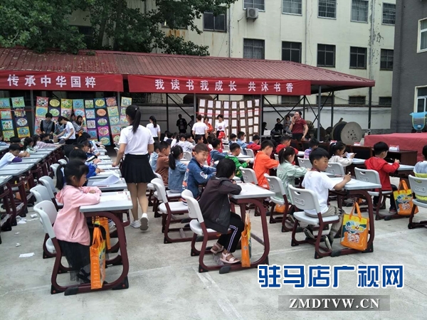 汝南县举办少年儿童书画、珠算比赛