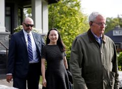 孟晚舟致信华为人：无论眼下多大困难压力 内心依然坚定