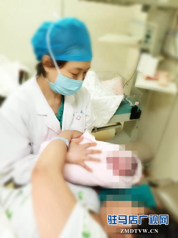 菲籍产妇在驻马店中心医院顺利分娩 医患无障碍交流赢家属点赞