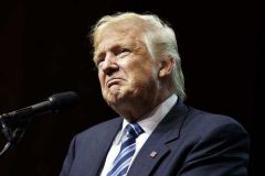 美军将向中东增兵12万？特朗普否认：虚假新闻