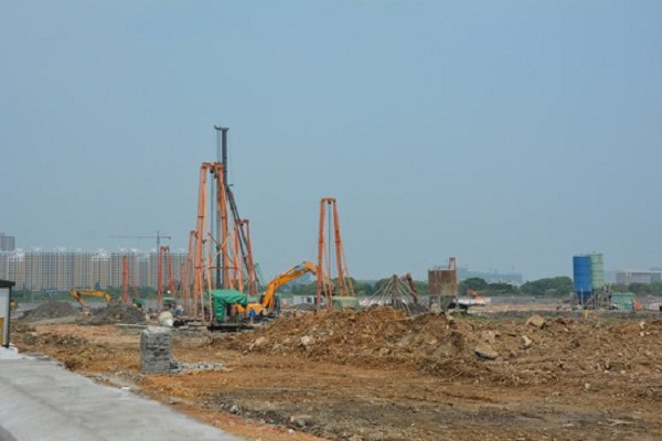 开发区城市管理局多管齐下 狠抓工地扬尘治理