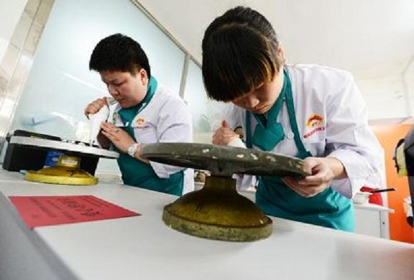 平舆县召开残疾人证办理专项行动推进会