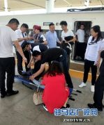 老人高铁车上突发疾病 驻马店西站协助司乘人员紧急救助