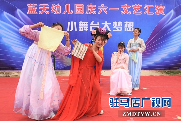 正阳县留守孩子快乐过“六一”