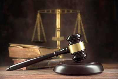 国家工作人员贪污贿赂减刑假释从严，不认罪悔罪不得假释