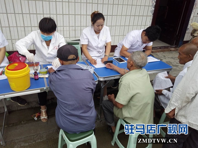  平舆：端午节走访慰问敬老院老人