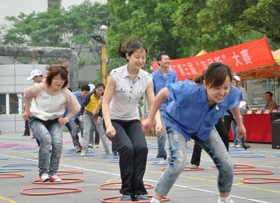 正阳县举办“庆五一”职工运动会
