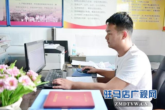 梁永飞：带着乡亲一起“飞”的90后