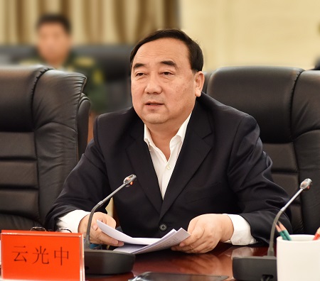 内蒙古自治区党委常委、呼和浩特市委书记云光中被查