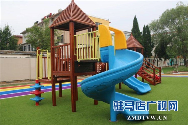 驻马店新爱婴幼儿园:如此令人心旷神怡的幼儿园恨不能让你穿越时光机回到童真年代
