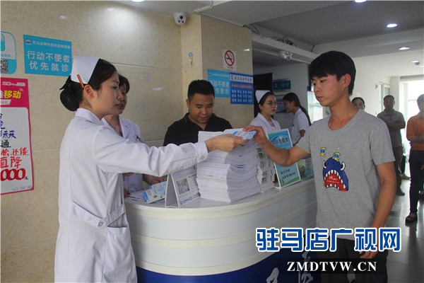 驻马店眼科医院引领我市屈光角膜手术新技术