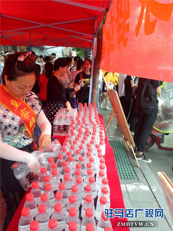 皇家驿站·御府助力以实际行动助力中考莘莘学子为梦起航